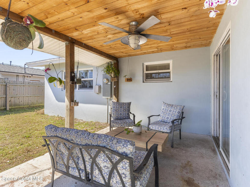 250 Harbour Drive, Indian Harbour Beach, FL 32937