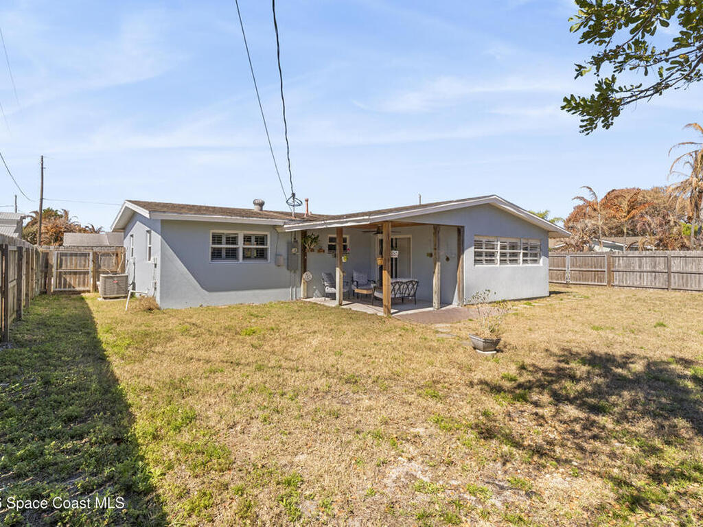 250 Harbour Drive, Indian Harbour Beach, FL 32937