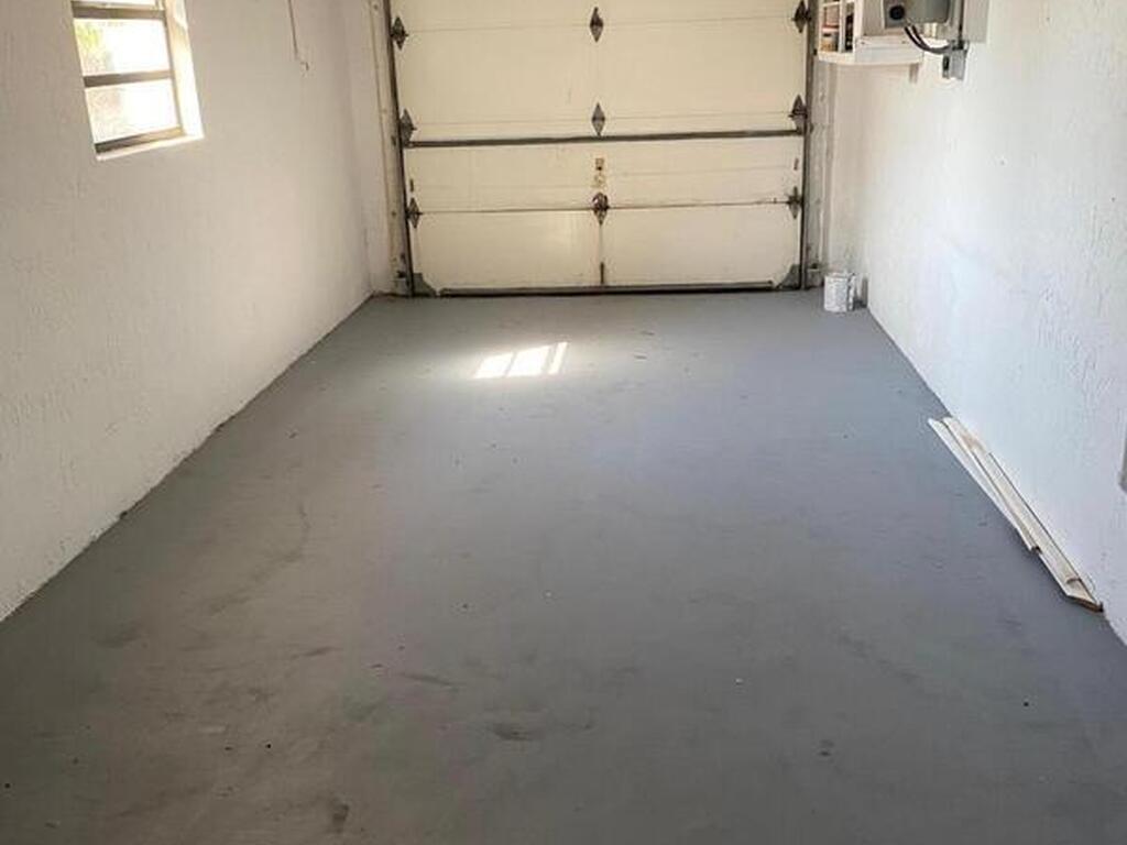 3725 Brentwood Court, Melbourne, FL 32935