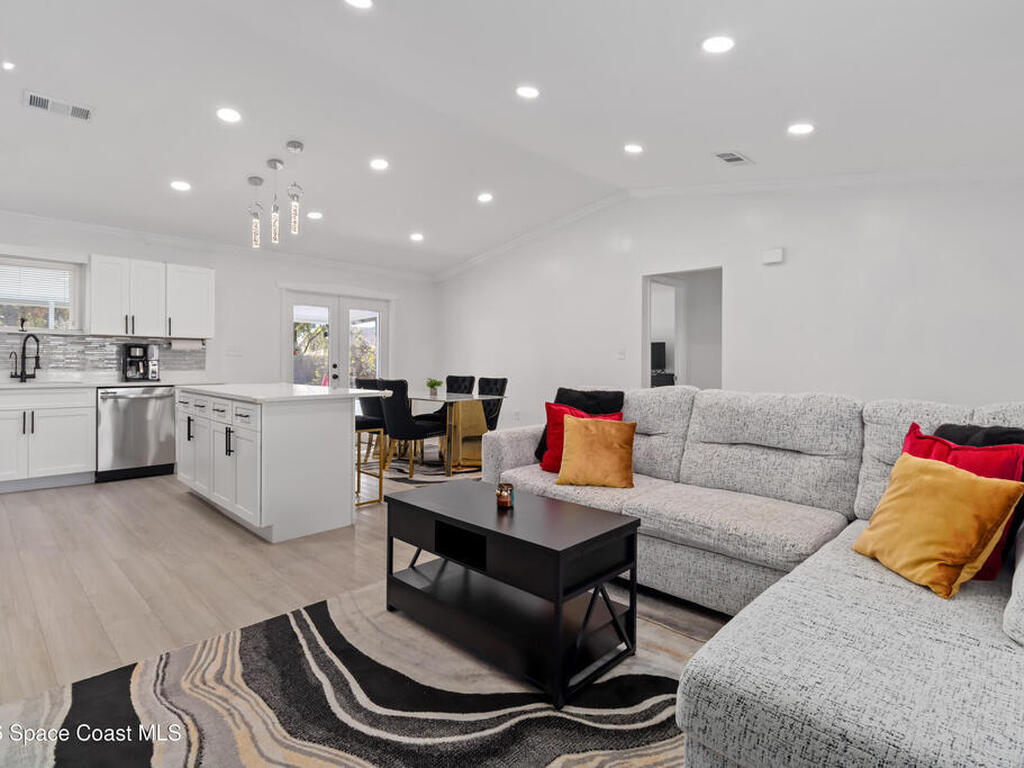 292 Trilby Road, Palm Bay, FL 32908