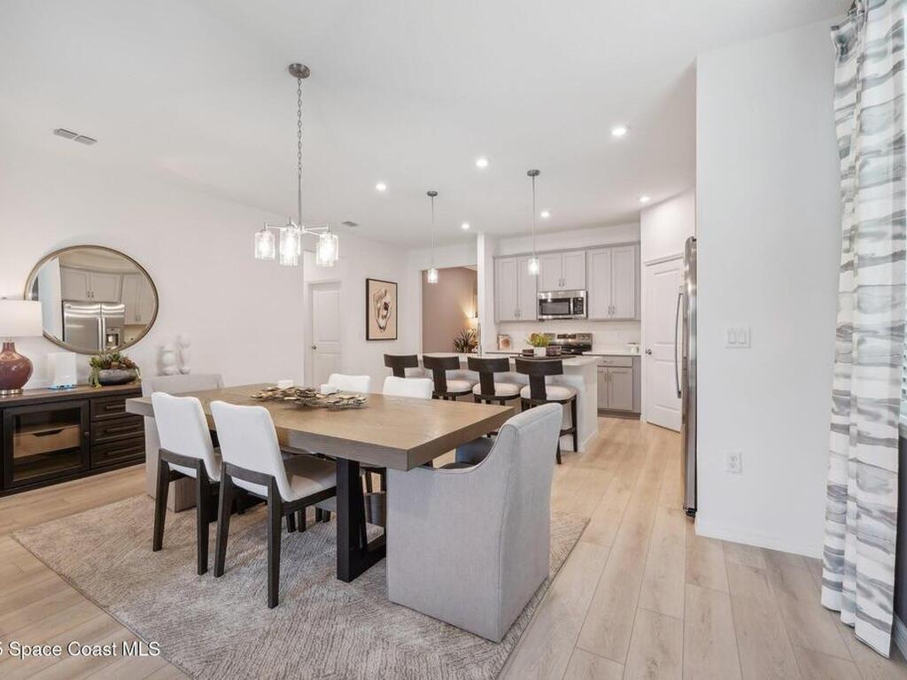 3345 Viridian Circle, Melbourne, FL 32904