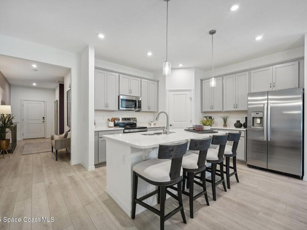 3345 Viridian Circle, Melbourne, FL 32904