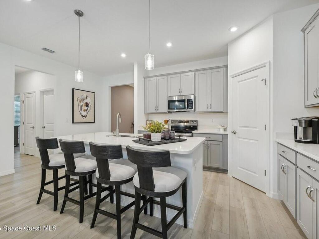 3345 Viridian Circle, Melbourne, FL 32904