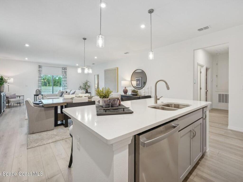 3345 Viridian Circle, Melbourne, FL 32904