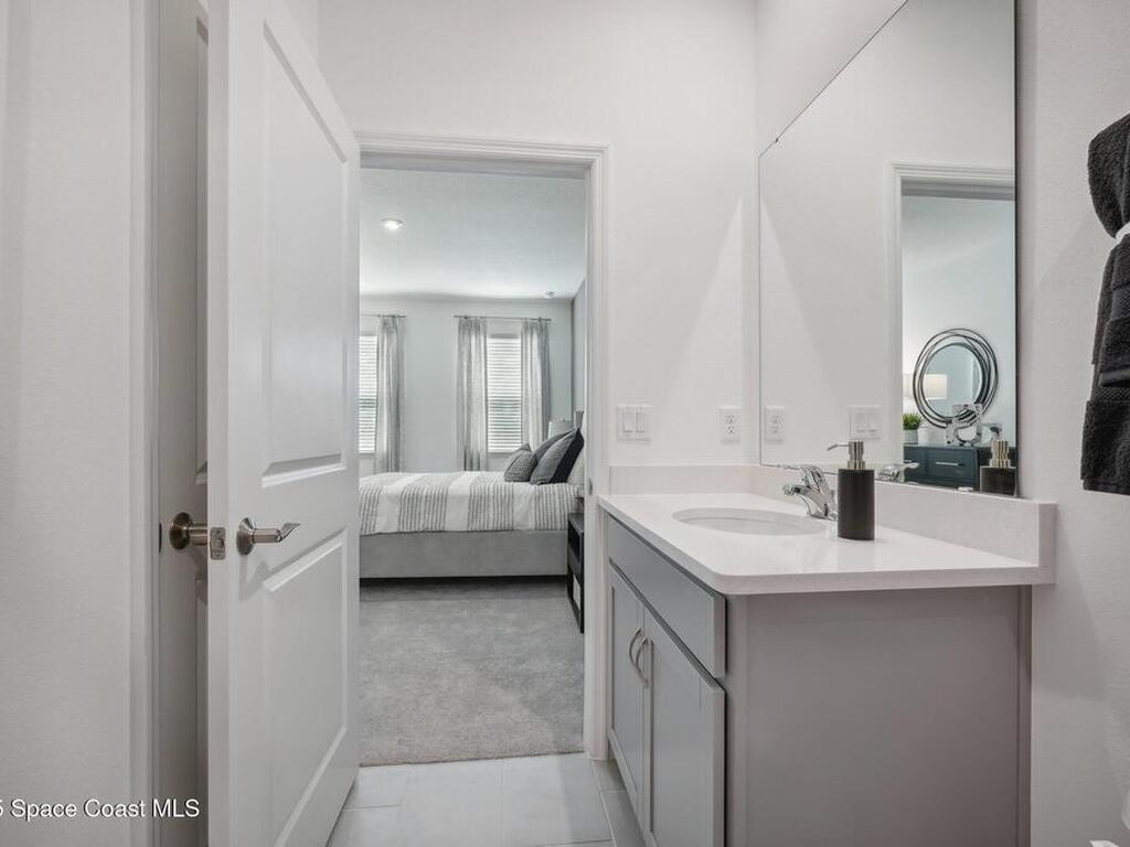 3345 Viridian Circle, Melbourne, FL 32904