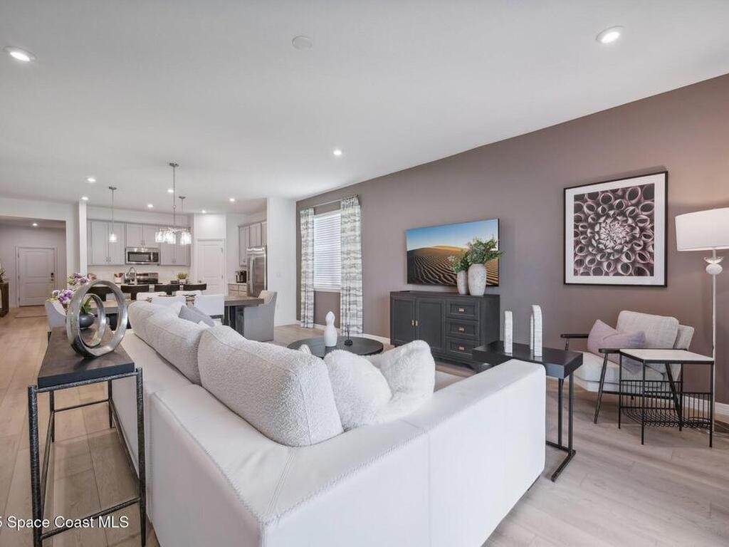 3345 Viridian Circle, Melbourne, FL 32904