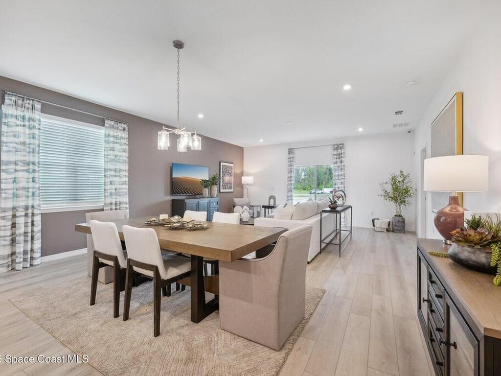 3345 Viridian Circle, Melbourne, FL 32904