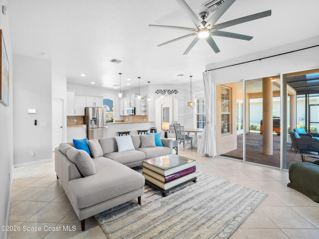 1848 Se Windbrook Drive, Palm Bay, FL 32909