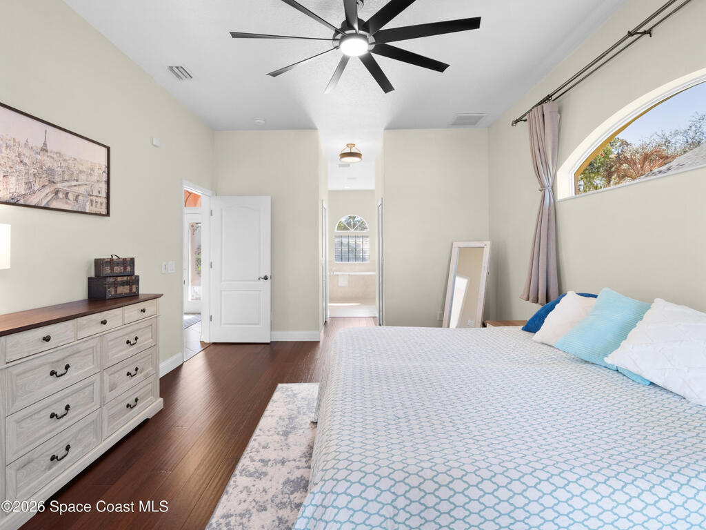 1848 Se Windbrook Drive, Palm Bay, FL 32909