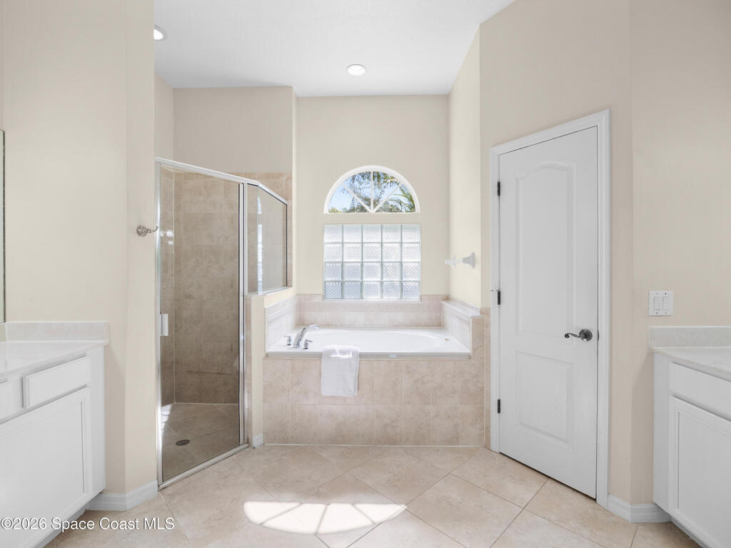 1848 Se Windbrook Drive, Palm Bay, FL 32909