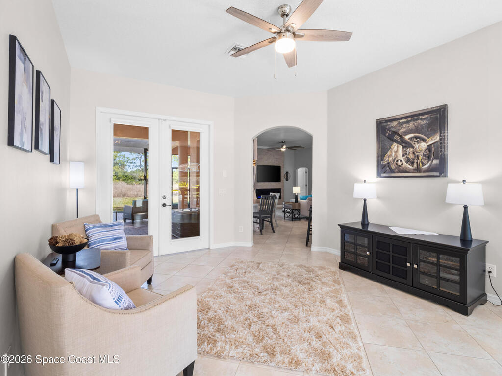 1848 Se Windbrook Drive, Palm Bay, FL 32909