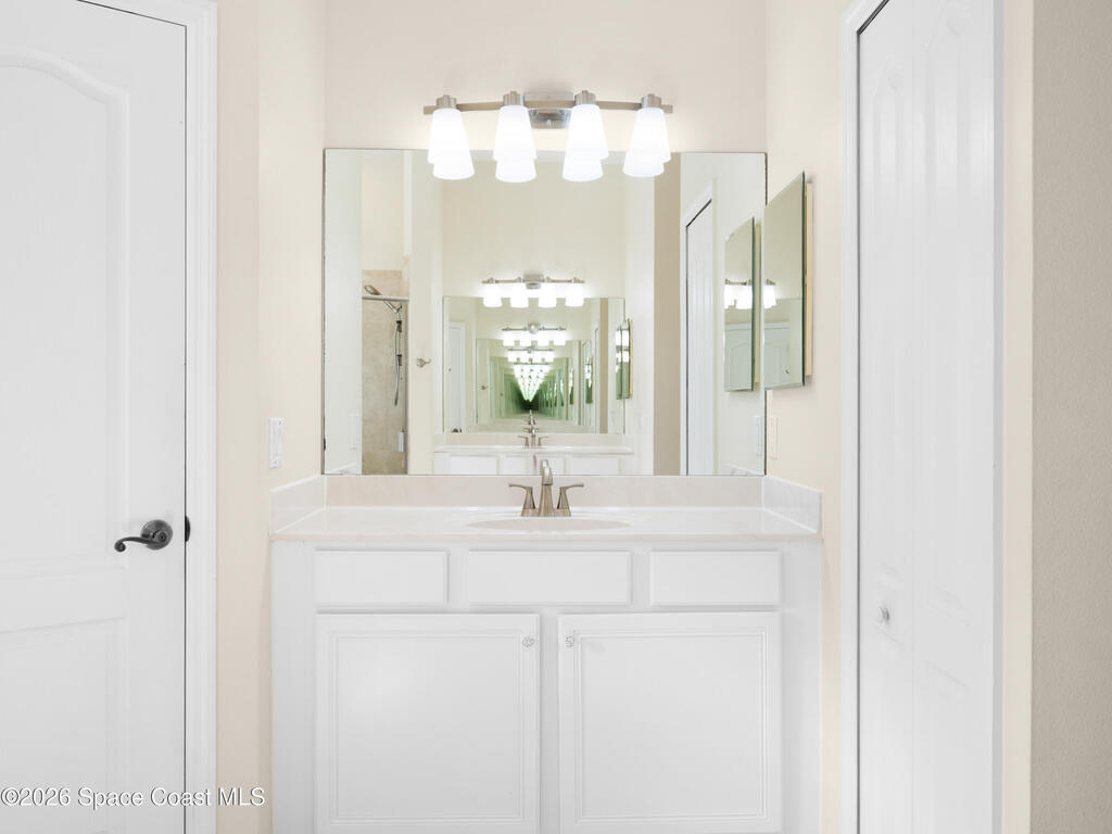 1848 Se Windbrook Drive, Palm Bay, FL 32909