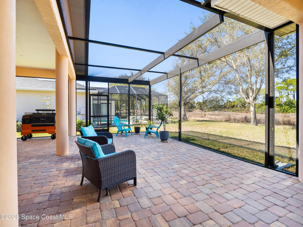 1848 Se Windbrook Drive, Palm Bay, FL 32909