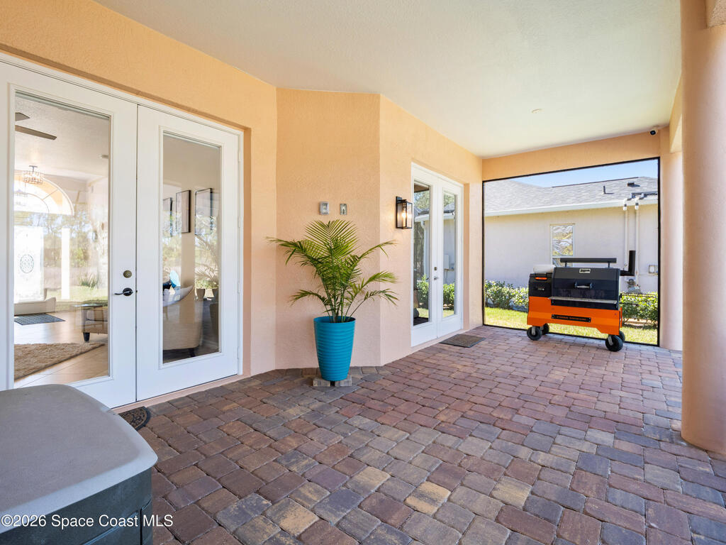 1848 Se Windbrook Drive, Palm Bay, FL 32909