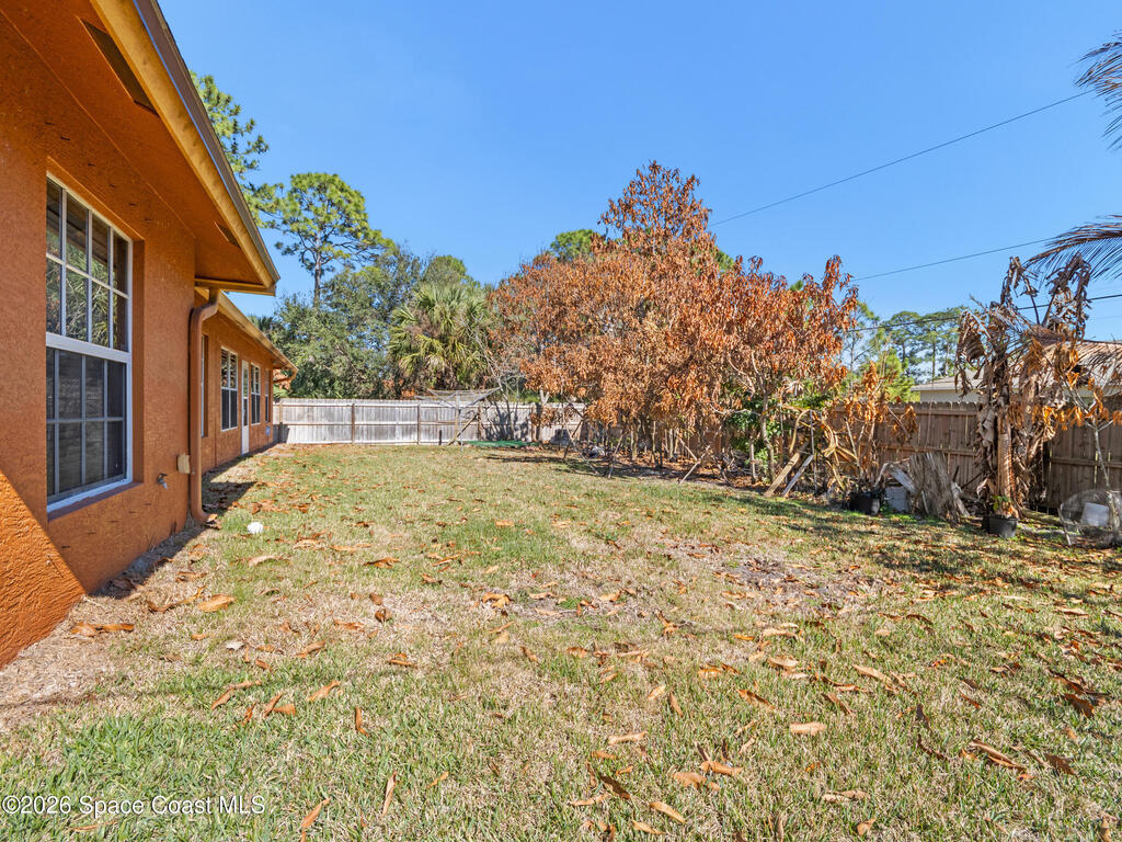 882 Palo Alto Street, Palm Bay, FL 32909