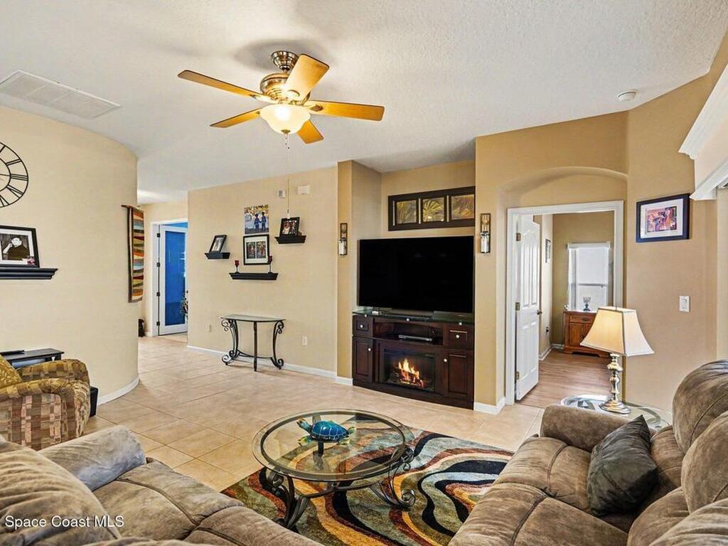 6973 Premonition Drive, Melbourne, FL 32940