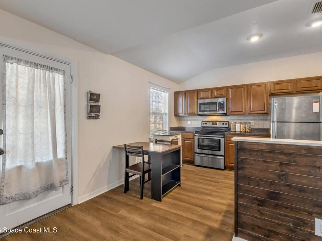 533 Blake Road, South Daytona, FL 32119