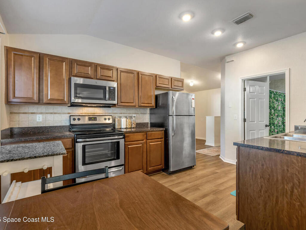 533 Blake Road, South Daytona, FL 32119