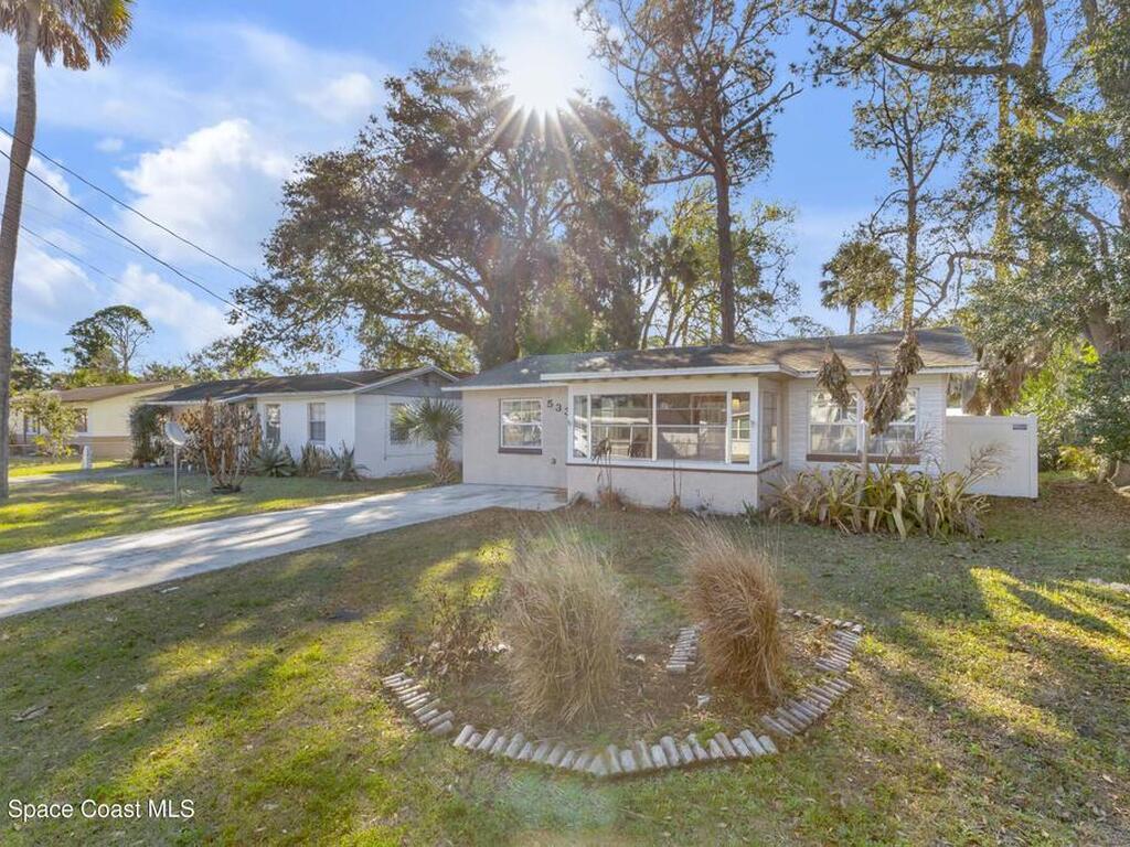 533 Blake Road, South Daytona, FL 32119