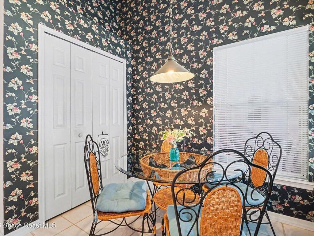 1670 E Spring Ridge Circle, Winter Garden, FL 34787