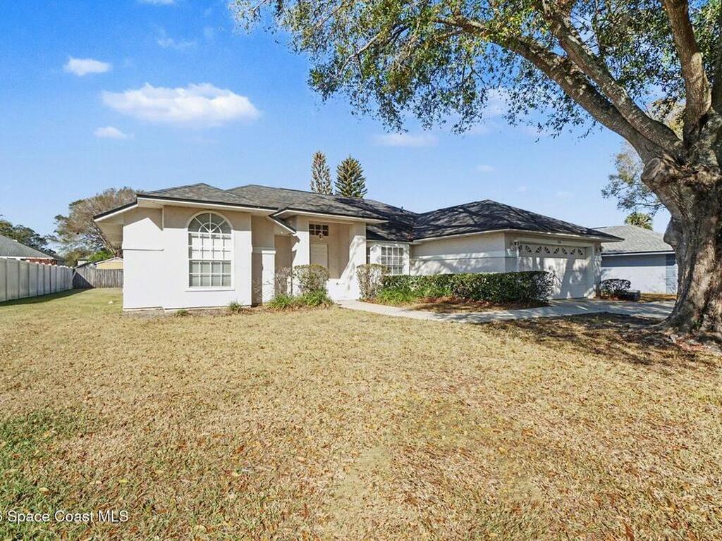 1670 E Spring Ridge Circle, Winter Garden, FL 34787