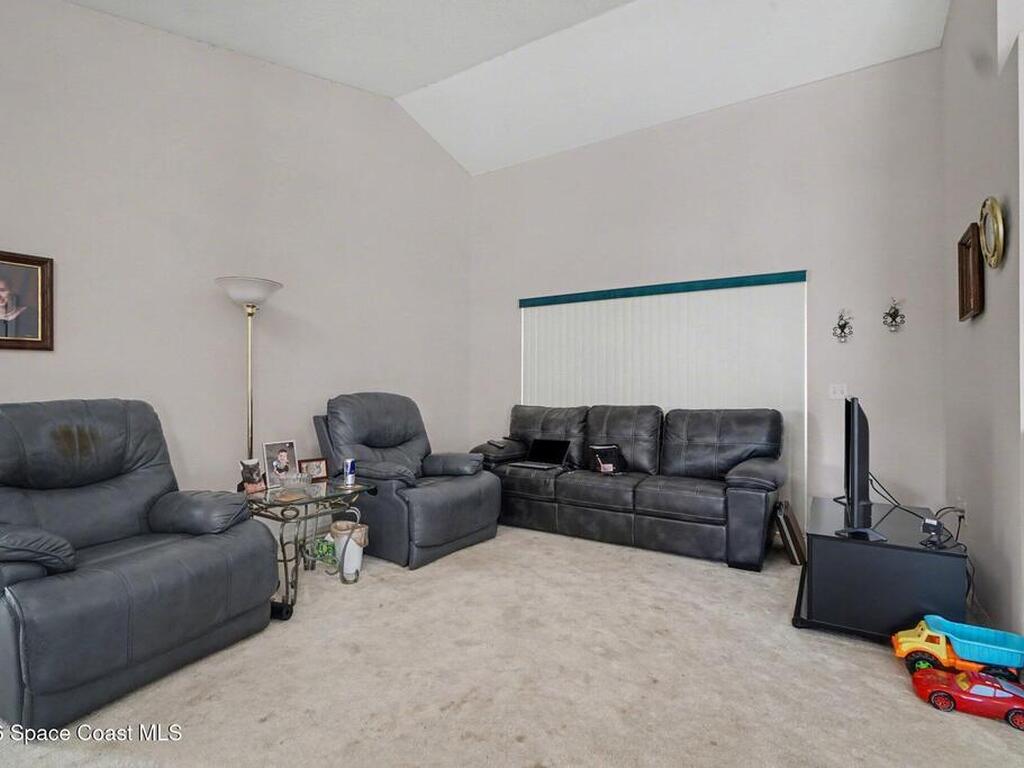 1670 E Spring Ridge Circle, Winter Garden, FL 34787