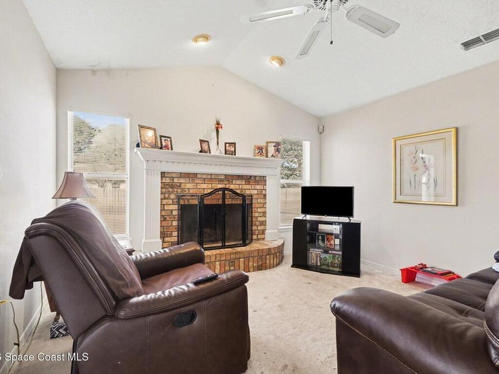 1670 E Spring Ridge Circle, Winter Garden, FL 34787