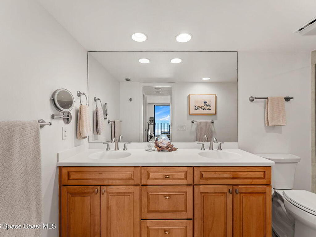 3115 S Atlantic Avenue, Cocoa Beach, FL 32931