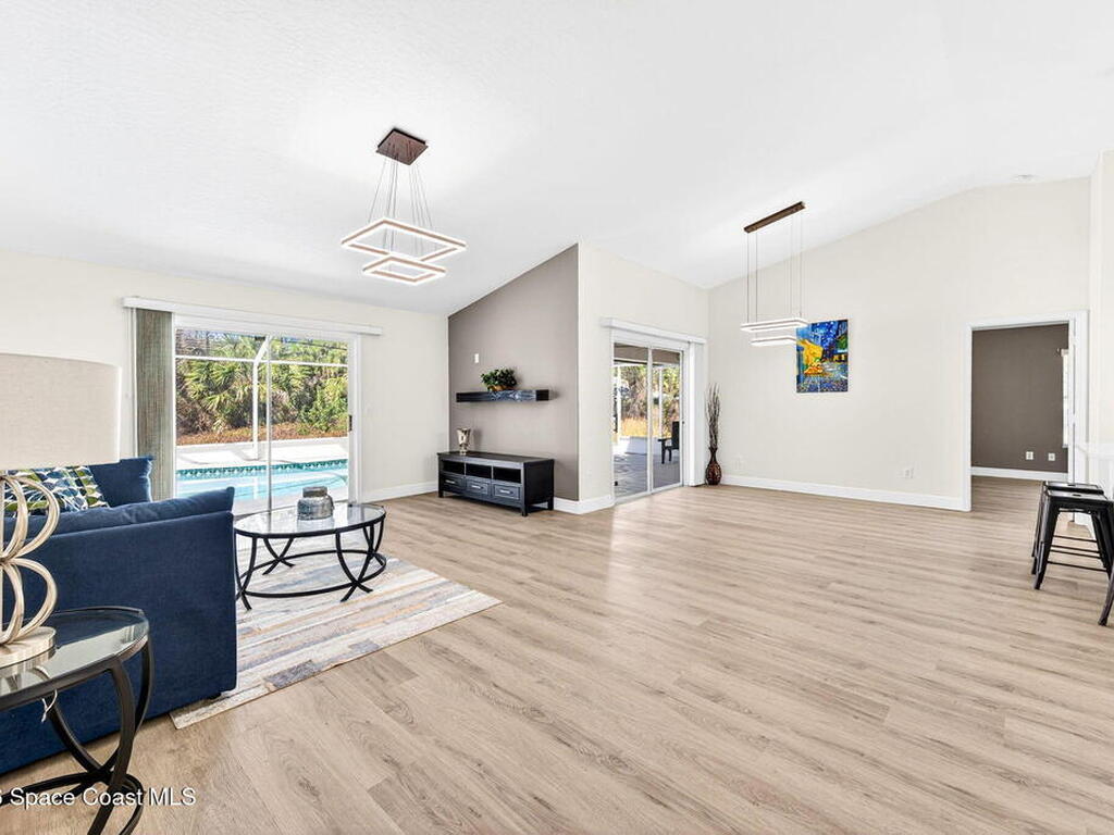 298 Dobbins Road, Palm Bay, FL 32907