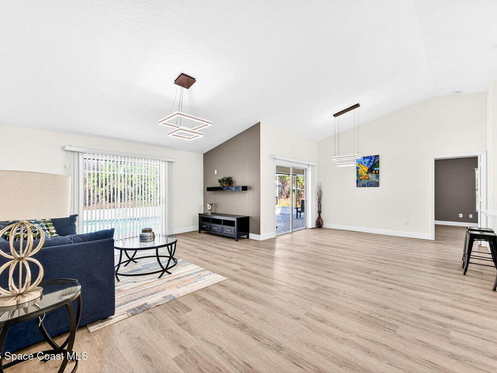 298 Dobbins Road, Palm Bay, FL 32907