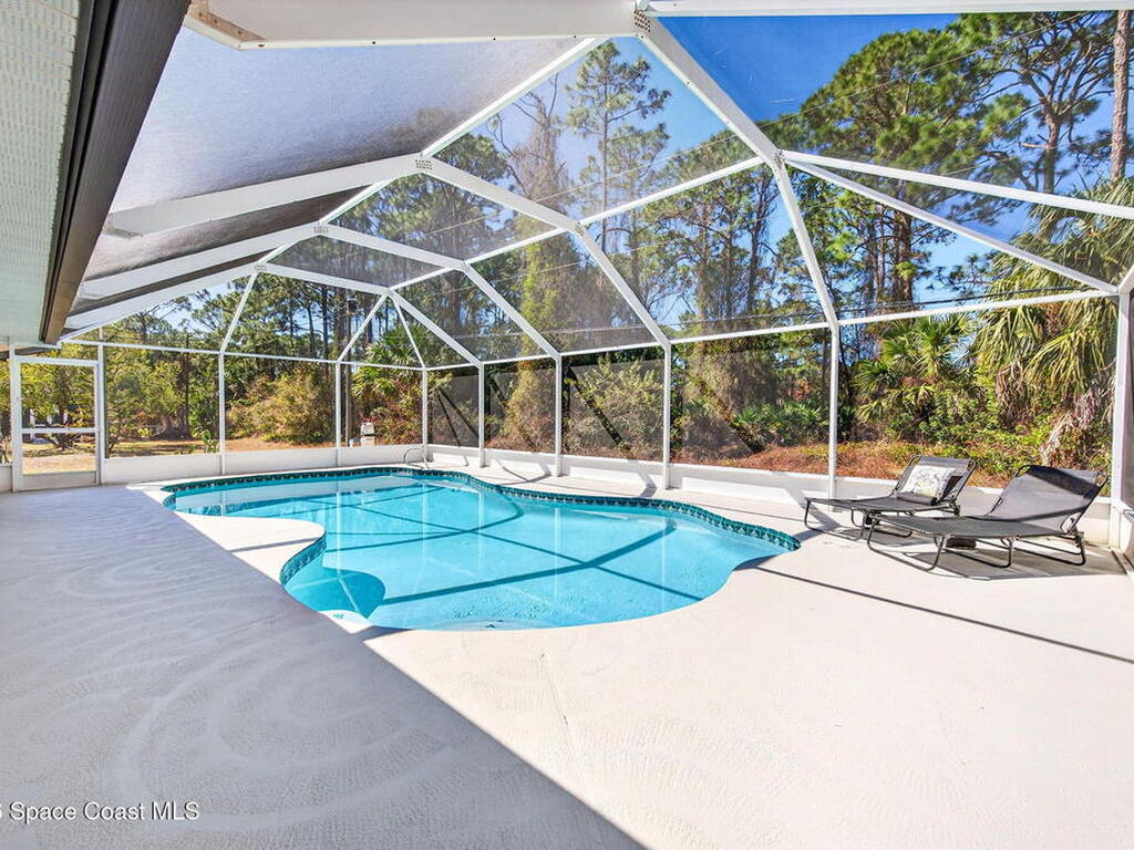 298 Dobbins Road, Palm Bay, FL 32907