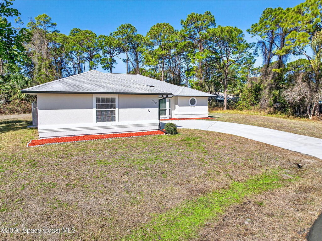 298 Dobbins Road, Palm Bay, FL 32907