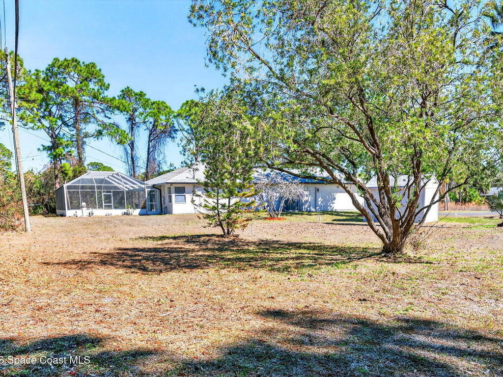 298 Dobbins Road, Palm Bay, FL 32907