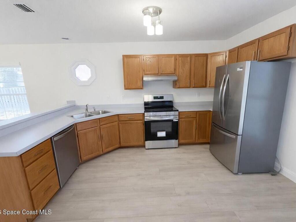 847 Trailwood Avenue, Titusville, FL 32796