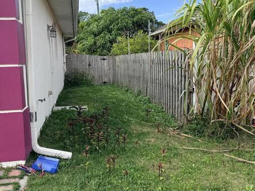 1782 Degroodt Road, Palm Bay, FL 32908