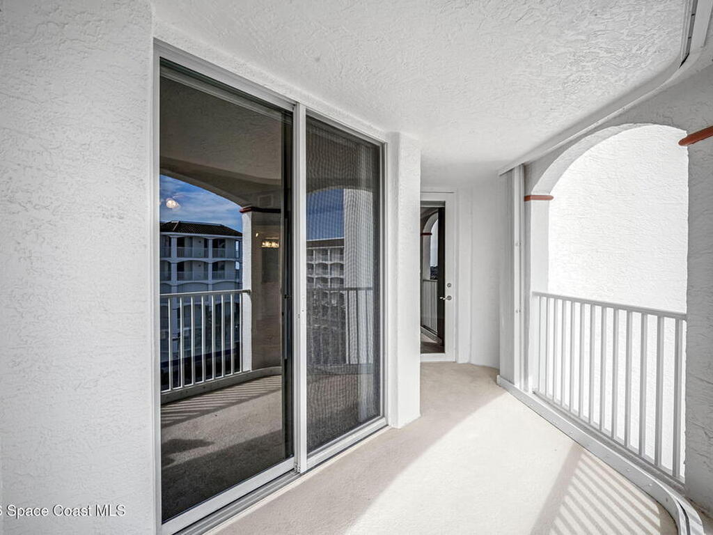 800 Del Rio Way, Merritt Island, FL 32953