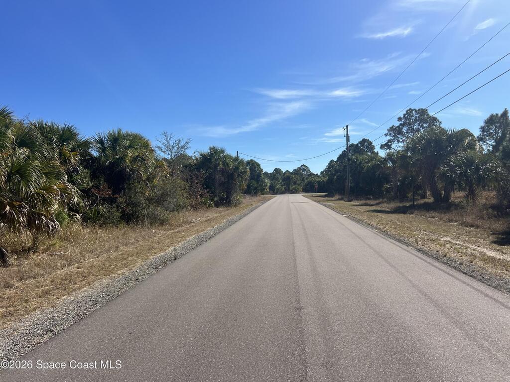 541 La Goy Street, Palm Bay, FL 32908