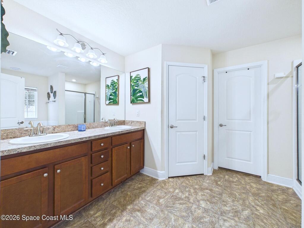 490 Tuloma Avenue, Palm Bay, FL 32908