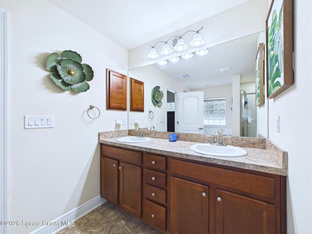 490 Tuloma Avenue, Palm Bay, FL 32908