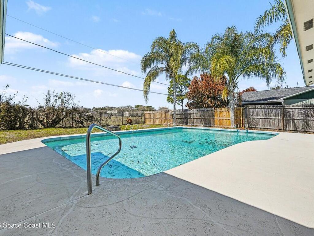 218 Cambridge Avenue, Palm Bay, FL 32907