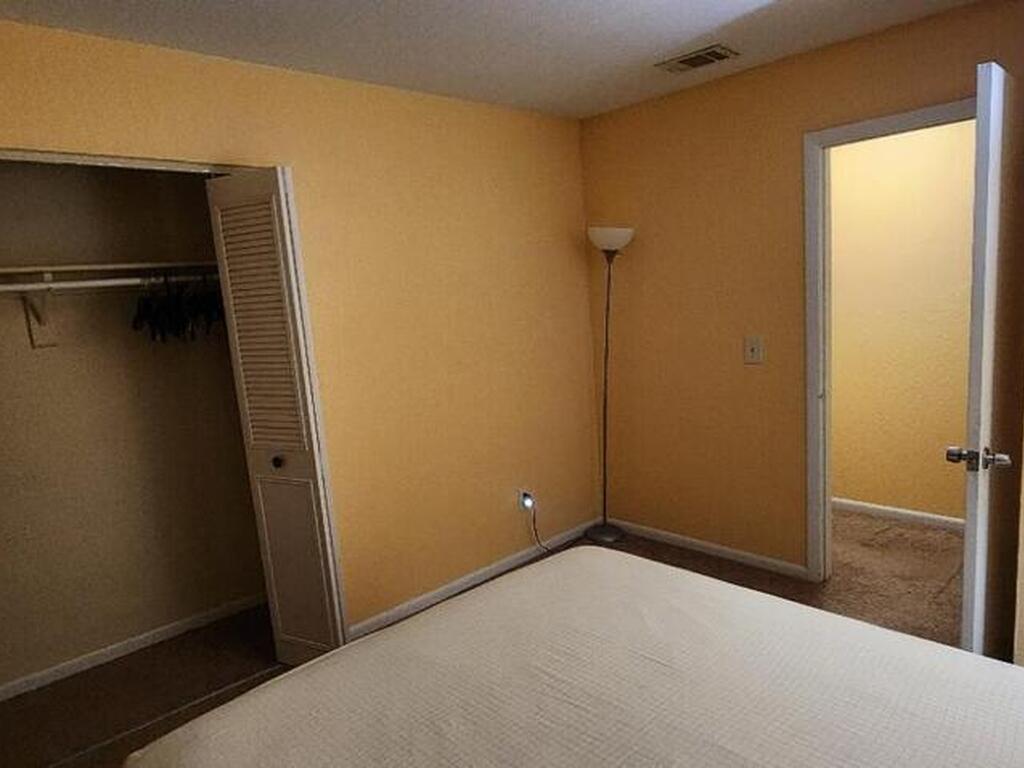 2101 Forest Knoll Drive, Palm Bay, FL 32905