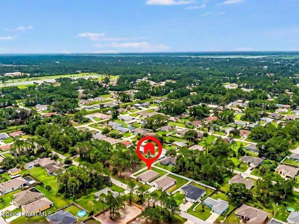458 SW Haleybury Street, Palm Bay, FL 32908