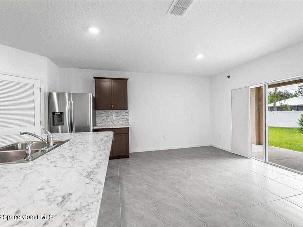 458 SW Haleybury Street, Palm Bay, FL 32908