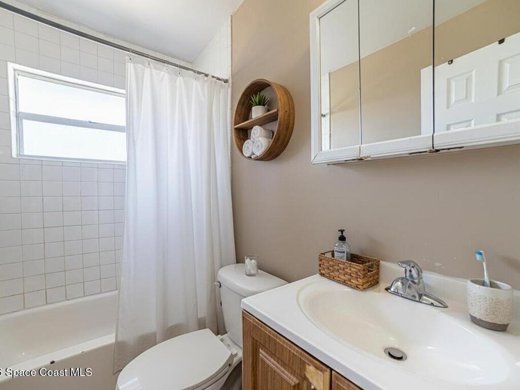 940 Allendale Street, Titusville, FL 32796