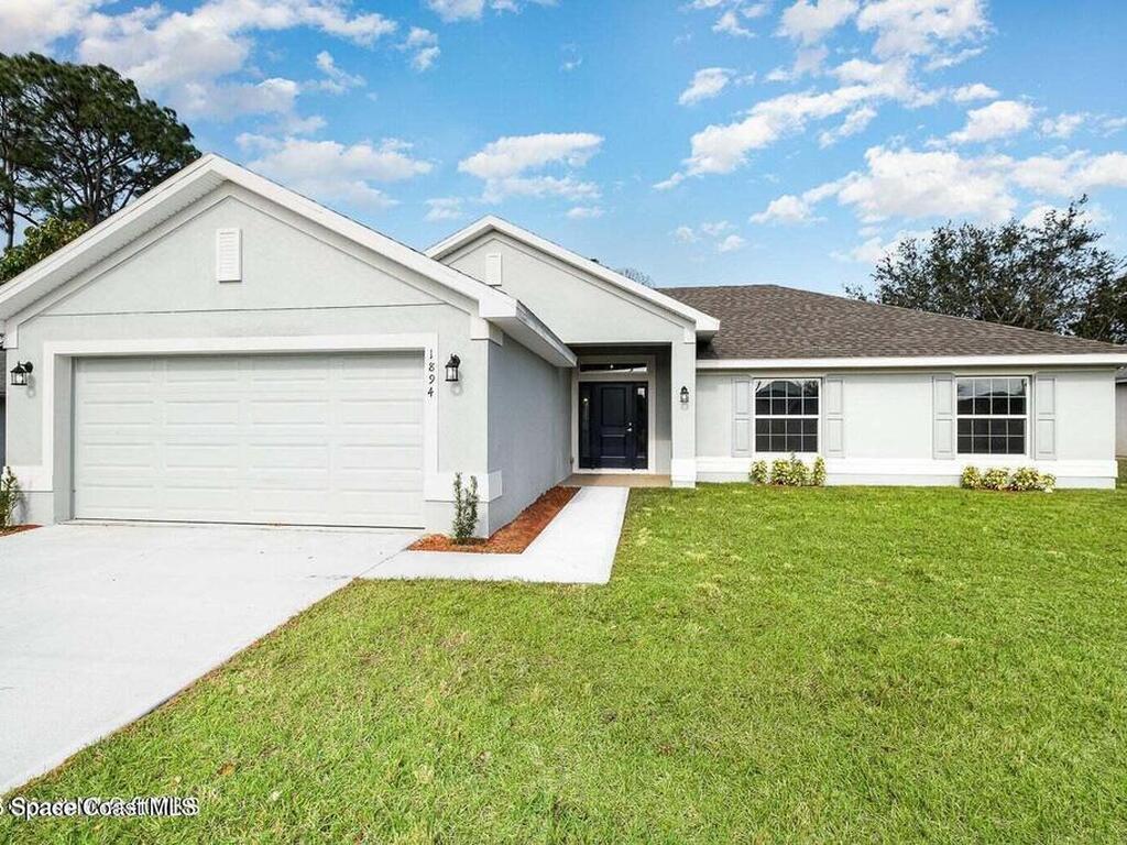 483 Oakleaf Street, Palm Bay, FL 32908