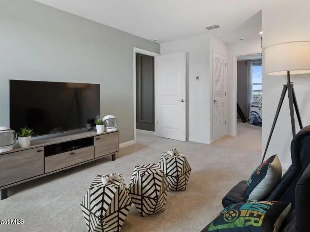 2408 Croft Inlet Drive, Palm Bay, FL 32907