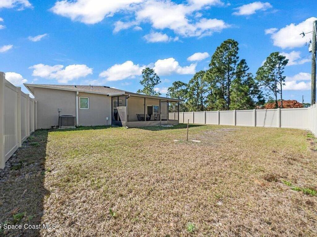 395 Sherman Street, Palm Bay, FL 32909