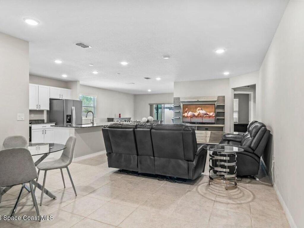 395 Sherman Street, Palm Bay, FL 32909