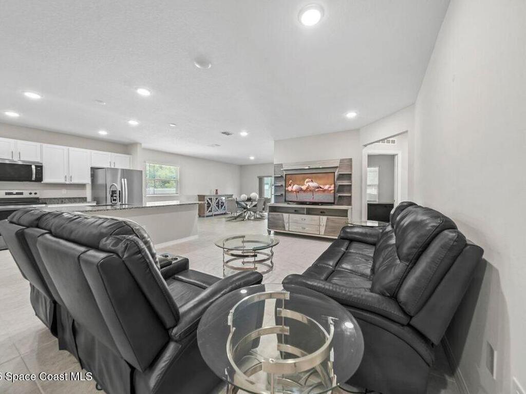 395 Sherman Street, Palm Bay, FL 32909