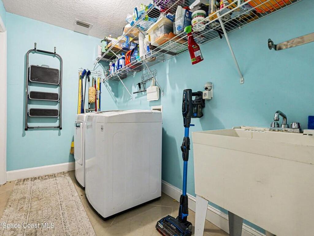 602 Ballon Terrace, Palm Bay, FL 32909